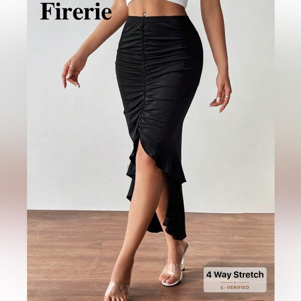 Elegant Black Ruffled Women's Skirt - Picture 4 of 5